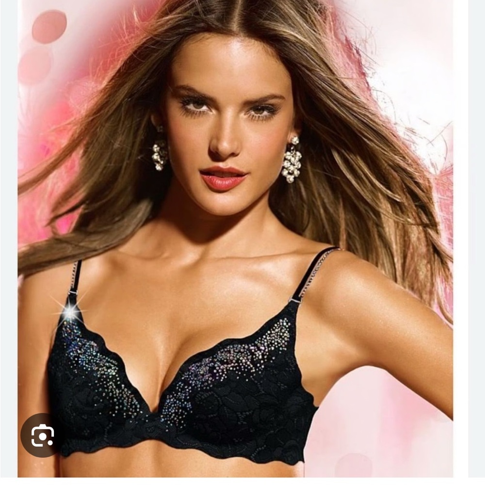 Victoria's Secret VINTAGE Black push-up Y2K lace and rhinestone fashion show